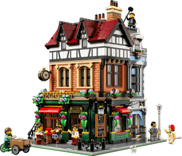 Tudor Corner Modular Building Model (10350) – 3,704 Pcs | Icons Modular