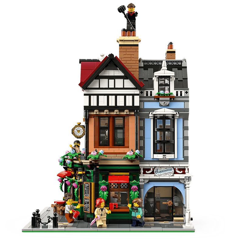 Tudor Corner Modular Building Model (10350) – 3,704 Pcs | Icons Modular - Image 2